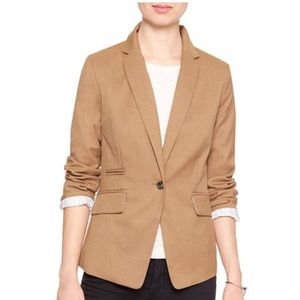 NWOT Banana Republic Cutaway One Button Blazer